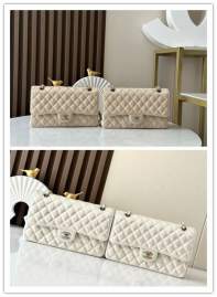 Picture of Chanel Handbags _SKUfw239879503fw